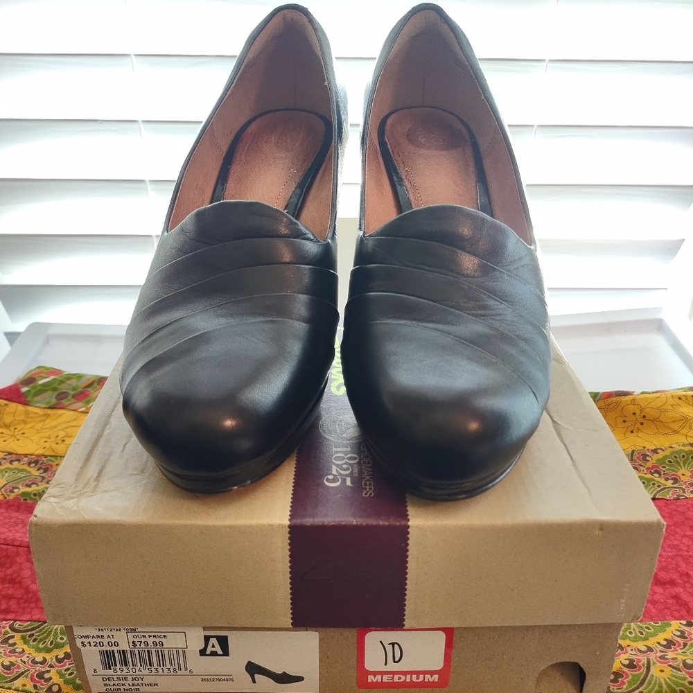 CLARKS Delsie Joy Platform Heels